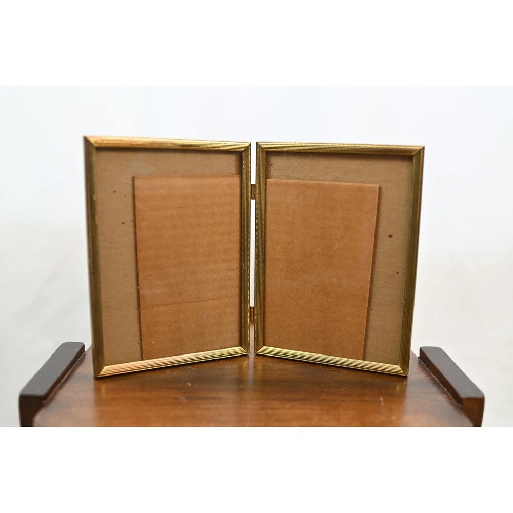 Vintage Brass Double Picture Frame 5x7 Hinged Tabletop Folding Gold Tone Metal